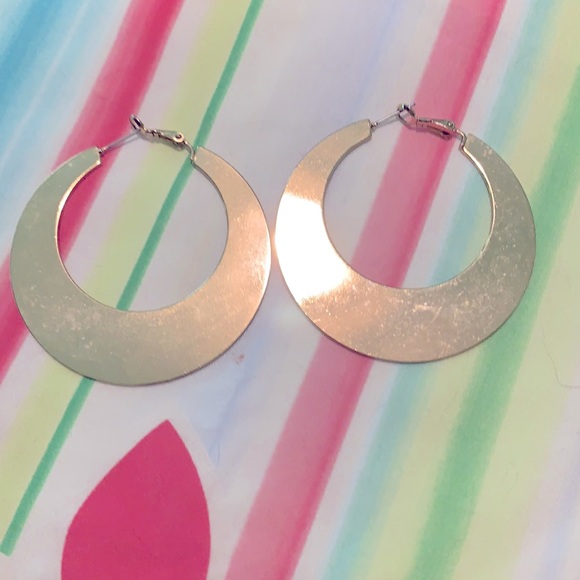 Hoop Earrings - Picture 1 of 1